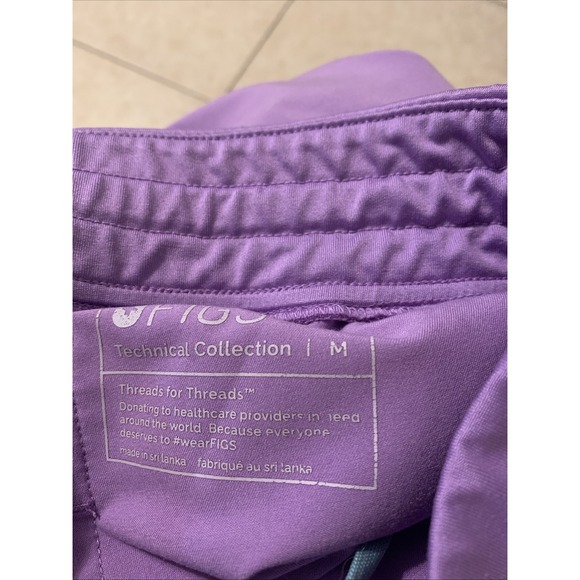 FIGS Zamora Jogger Scrub Pants Womens Medium  Purple Drawstring Pocket Medical - Picture 3 of 3